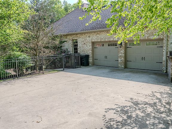 5th image of 1054 Rimrock Rd