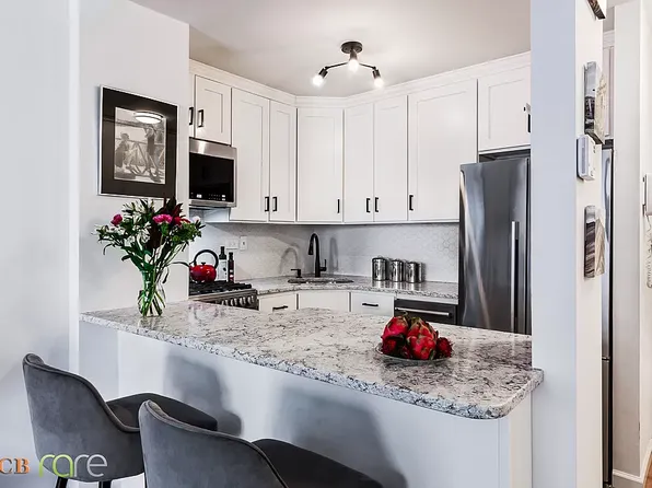 340 E 93rd St APT 11D, New York, NY 10128