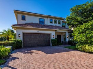 2863 Coco Lakes Dr, Naples, FL 34105