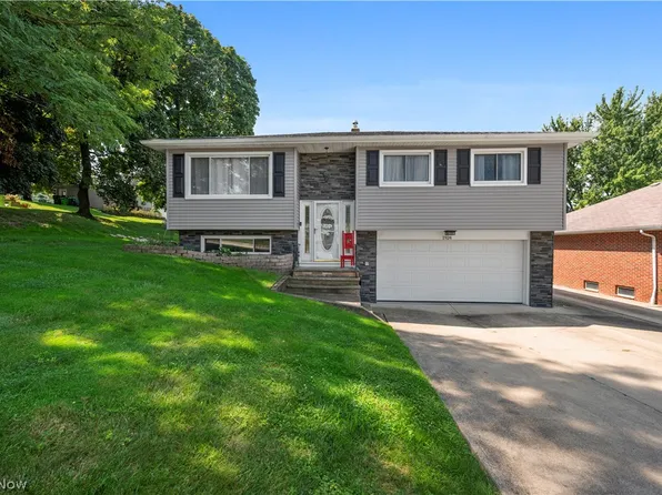 1924 Lincoln Rd, Wickliffe, OH 44092
