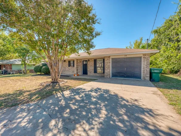 1108 Cedar Drive, Marble Falls, TX 78654