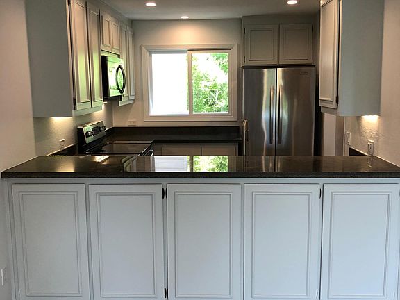 4th image of 645 Via Casitas