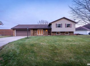 205 Warrior Way, Metamora, IL 61548