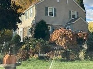 7070 Wellington Ln N, Maple Grove, MN 55369