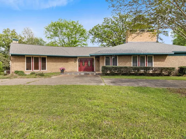 1110 Danville Rd, Kilgore, TX 75662