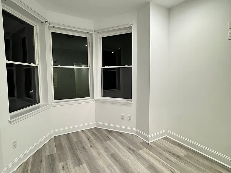 3857 N Broad St #3 — Photo 15