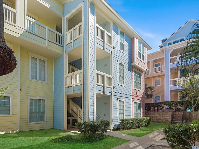 7000 Seawall Blvd #524 — Photo 42