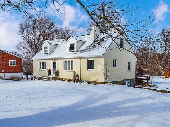 2nd image of 718 Winston Hill Dr