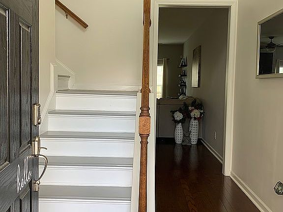 Entry way