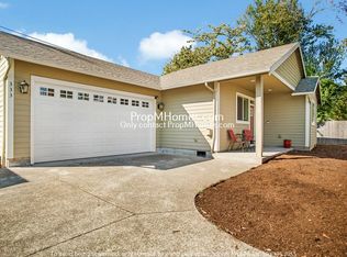 333 NE 106th Ave, Portland, OR 97220