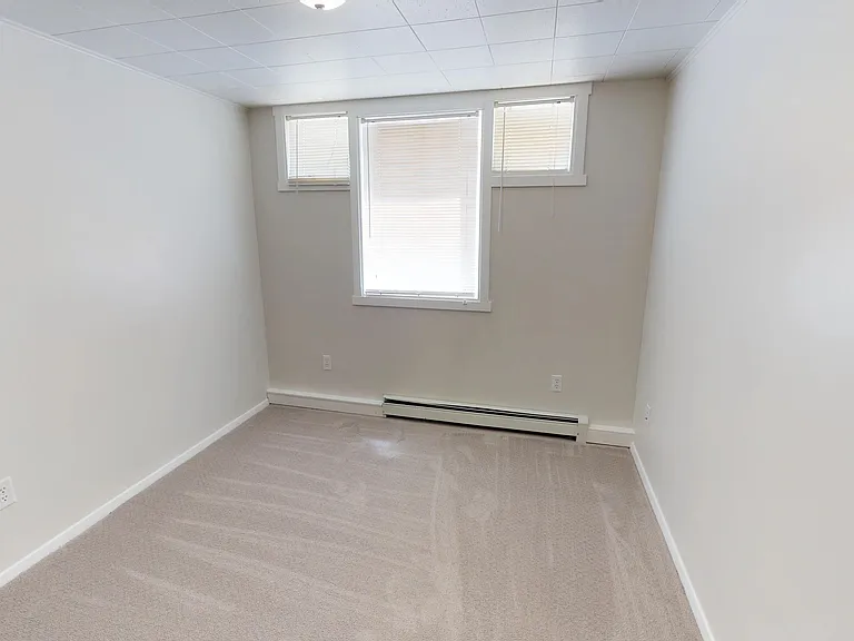 409 S 11th Ave #B — Photo 12