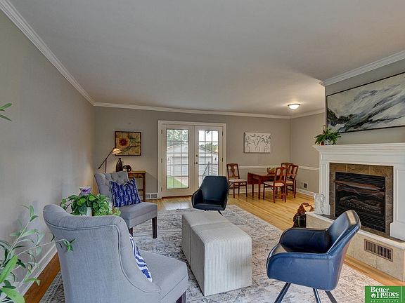 5th image of 5411 Pacific St