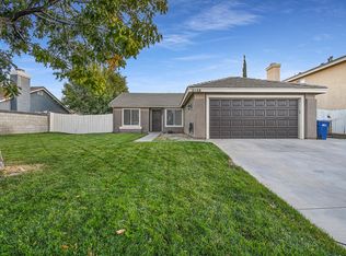 3128 Viana Dr, Palmdale, CA 93550