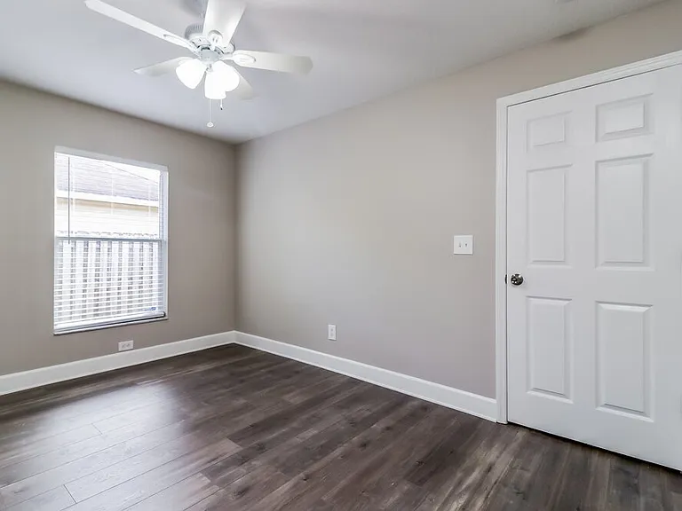 10915 Brucehaven Dr — Photo 9