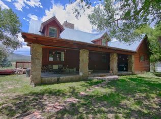 13 County Road 2016, Nutrioso, AZ 85932