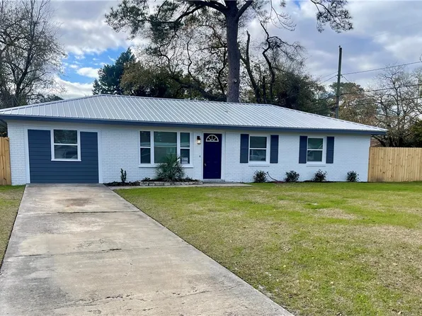 2627 Bartow St, Brunswick, GA 31520