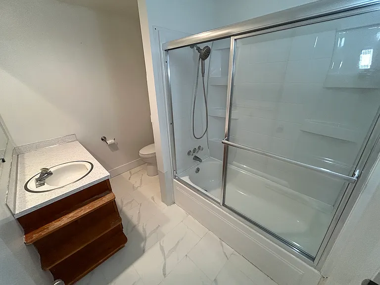 2411 S Lyle St #1 — Photo 12