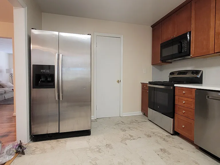 kitchen, new granite countertops, pantry