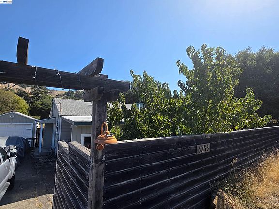 4th image of 6243 San Pablo Dam Rd