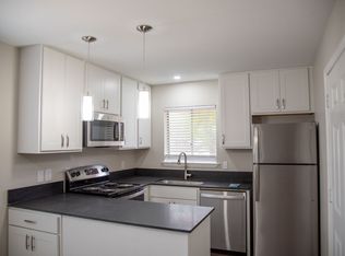 1701 Trinity Pl, College Station, TX 77840