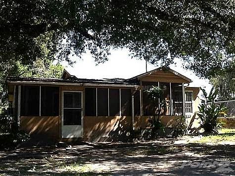 2nd image of 8509 N Tampa St