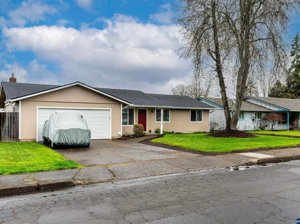 4623 Regal Dr NE, Salem, OR 97301