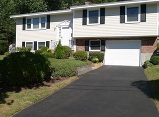15 Donegal Rd, Peabody, MA 01960