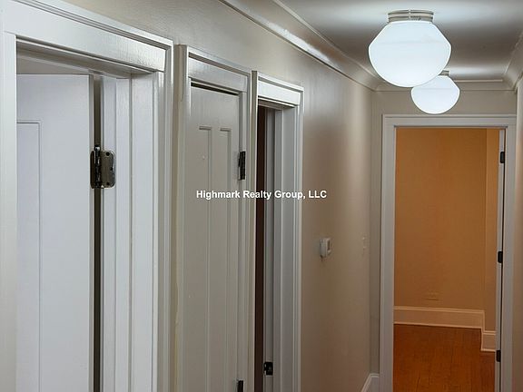 5th image of 4906 N Washtenaw Ave #Ghb