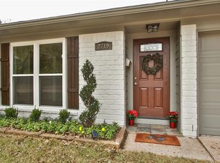2719 Lazy Spring Dr, Houston, TX 77080
