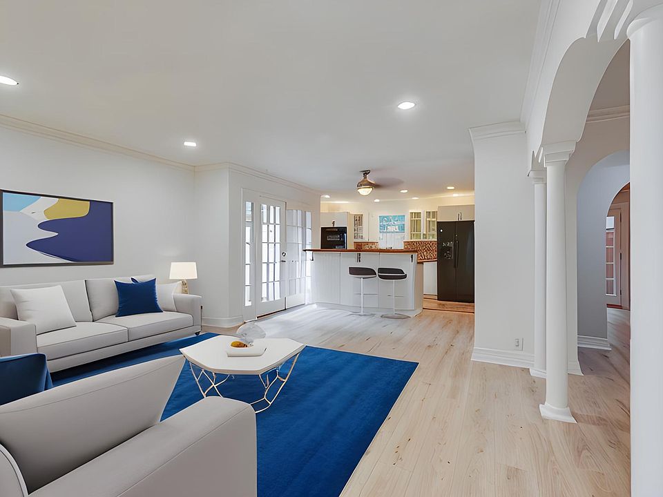 1st image of 4023 Wycliff Ave APT 102B