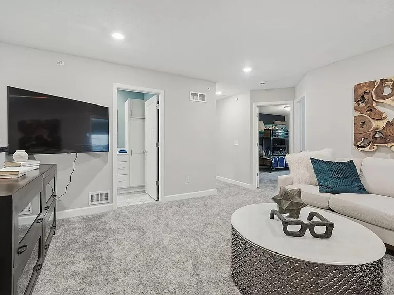 5217 Long Pointe Pass — Photo 17