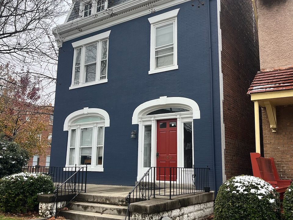 Exterior Image