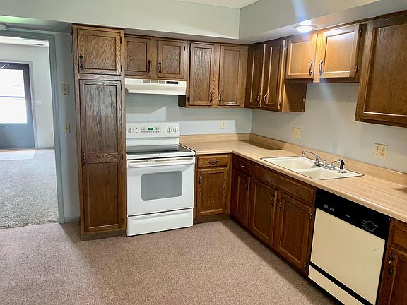 4th image of 333 N Ryans Way
