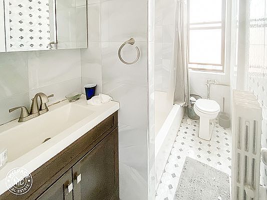4th image of 240 Crown St #9S