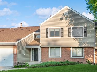 966 Harvest Cir #966, Buffalo Grove, IL 60089