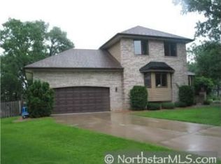 12280 Hummingbird St NW, Coon Rapids, MN 55448