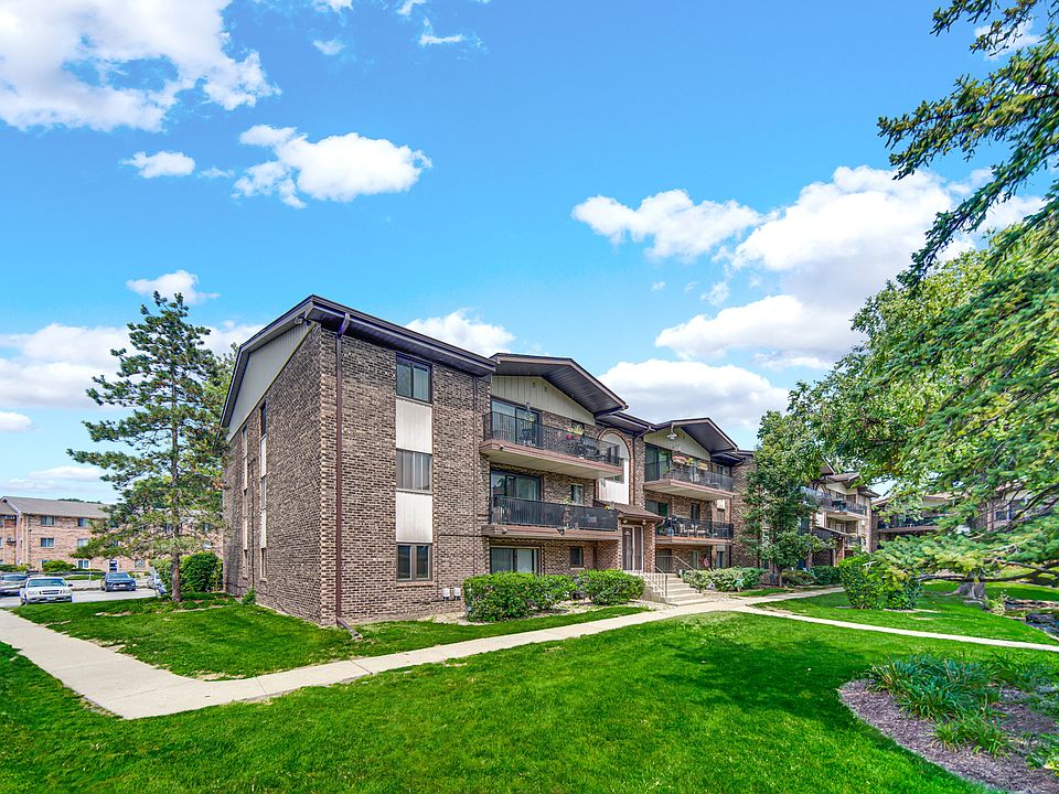 1st image of 13913 James Dr APT 1021
