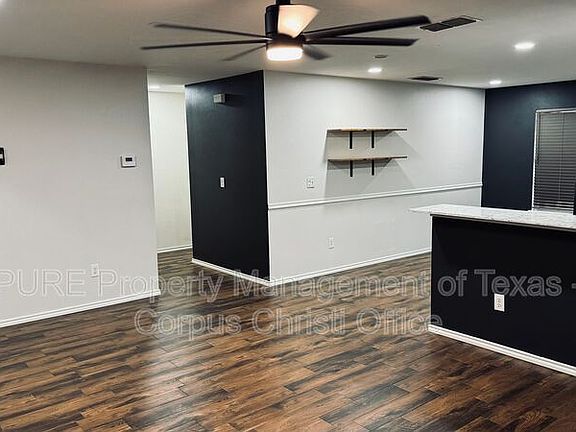 5th image of 3033 Whistler Dr