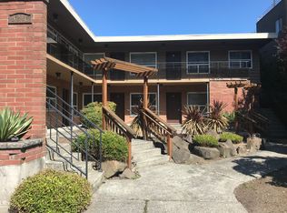 3246 SW Avalon Way APT 7, Seattle, WA 98126
