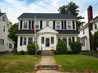 1166 Phoenix Ave, Schenectady, NY 12308