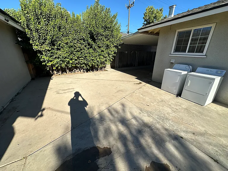 1314 W Weldon Ave #A — Photo 8