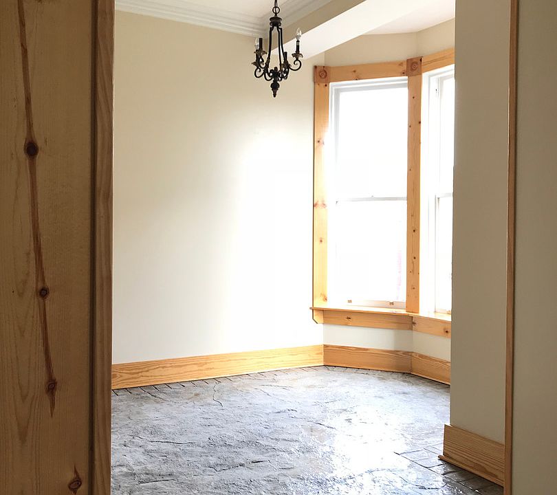 1st image of 817 Race St #9