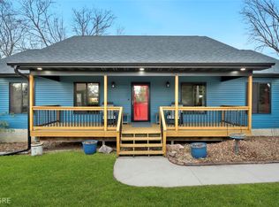 505 6th St NE, Mitchellville, IA 50169