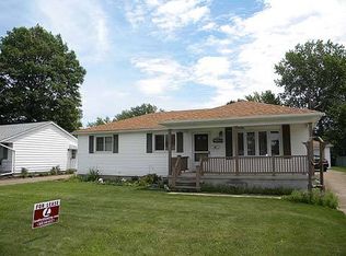 3043 Reeves Ave, Lorain, OH 44052