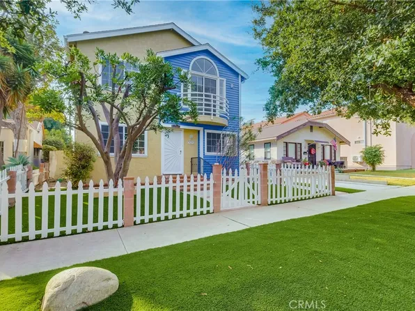 829 W 8th St, San Pedro, CA 90731
