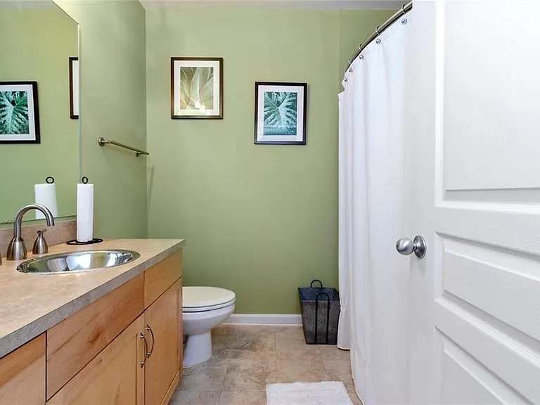 1400 Granby St #109 — Photo 11