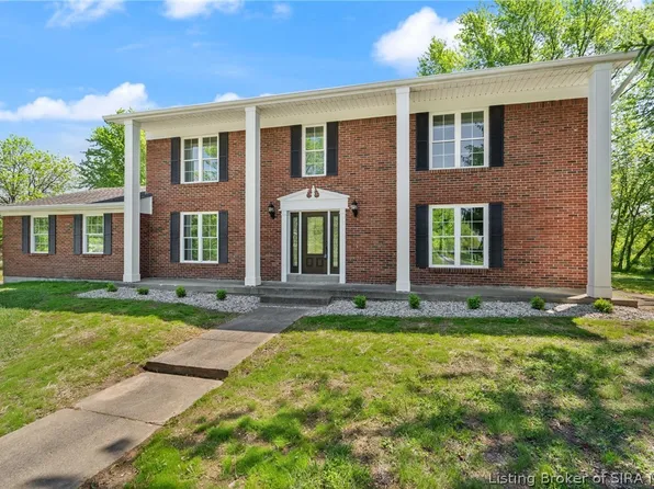 9660 Voyles Road, Pekin, IN 47165