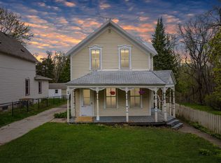 422 Mulberry St W, Stillwater, MN 55082