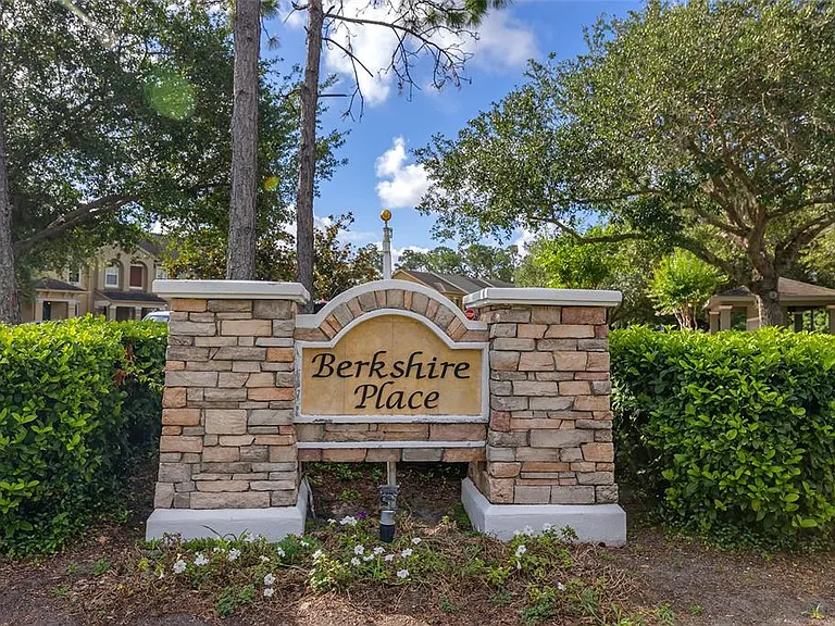12702 Salomon Cove Dr — Photo 1