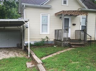405 W Bell St, Yates Center, KS 66783
